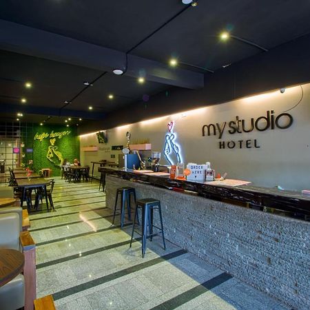Sedati My Studio Hotel Juanda Airport Surabaya מראה חיצוני תמונה